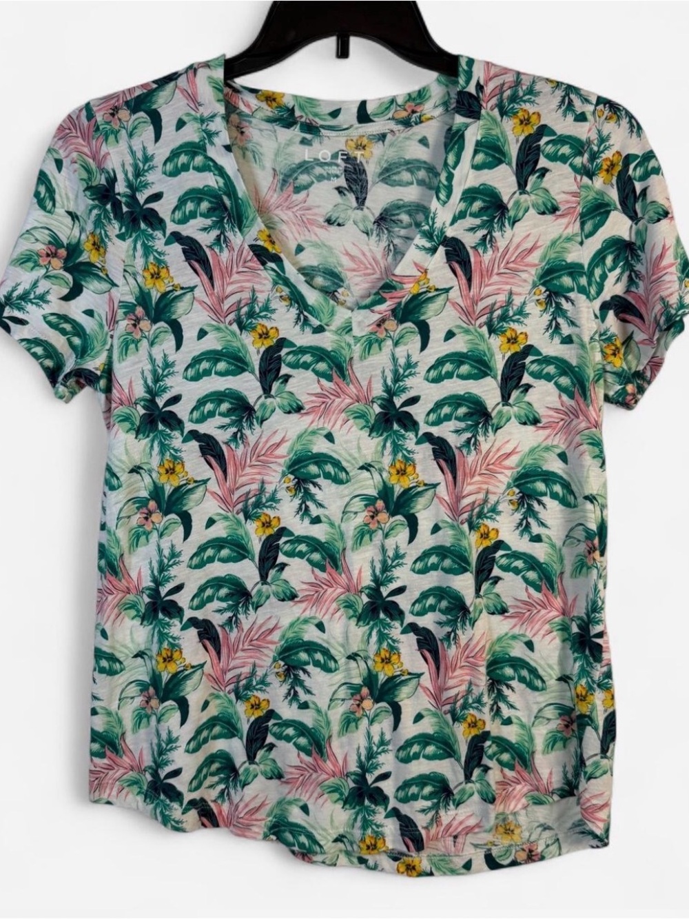 LOFT Tropical Floral V-Neck Tee in Pink, Green & Yellow size: M